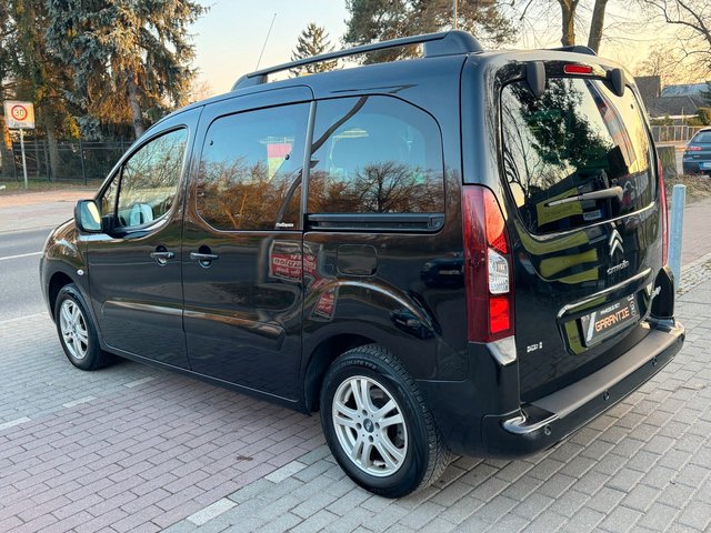 Citroën Berlingo Kombi Selection 1.6*Pano*SHZ*PDC*TEMP* - foto 8