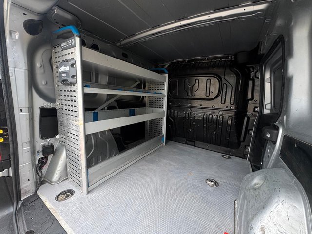 Opel Combo D Kasten*Klima*AHK*SORTIOMO*NAVI*EU6 - bilder 10