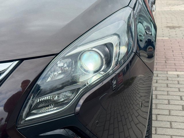 Opel Zafira C 2.0D*Leder*7Sitze*Xenon*Pano*Navi*VOLL! - foto 10
