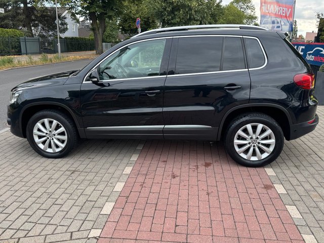 Volkswagen Tiguan 2.0TDI*4x4*Aut.*Leder*Pano*Xenon*Kamera* - bilder 7