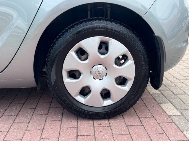 Opel Astra J 1.4 Lim*Edition*Klima*Tempomat*Allwetter - foto 10