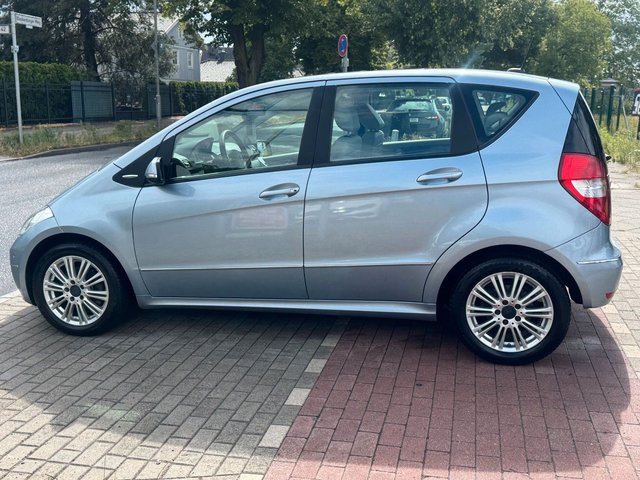 Mercedes-Benz A 200 ELEGANCE*LEDER*PANORAMA*SHZ*VOLL! - bilder 6