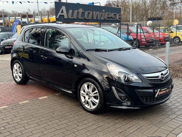 Opel Corsa D Satellite 1.4*OPC-LINE*Klima*Shz*TÜV NEU - bilder 3
