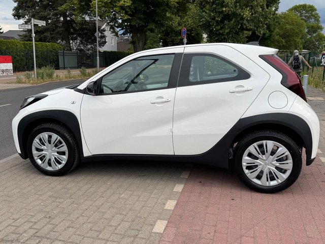 Toyota Aygo X Business Edition*Aut.*CarPlay*SHZ*CAM*4KM - foto 7