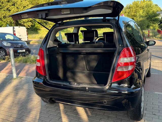 Mercedes-Benz A150 Automatik*Sitzheiz.*Klima*Allwetter*TÜV NEU - bilder 6