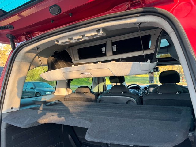 Citroën Berlingo 1.6HDi Shine*Aut*Nav*Kamera*Pano*AHK - bilder 8