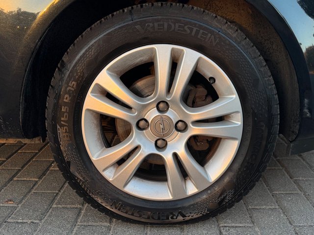 Opel Corsa D Active 1.3 CDTI*Klima*Shz*Tempomat*Pdc* - bilder 10