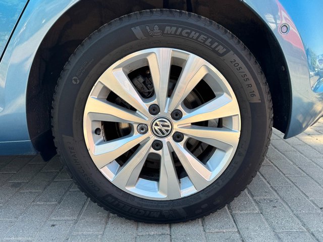 Volkswagen Golf VII Limousine Comfortline*Aut.*Navi*Xenon* - bilder 9