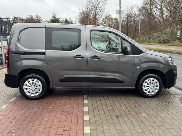 Citroën Berlingo 1.5 HDI Kasten Club L1*Webasto*PDC*Temp - bilder 4
