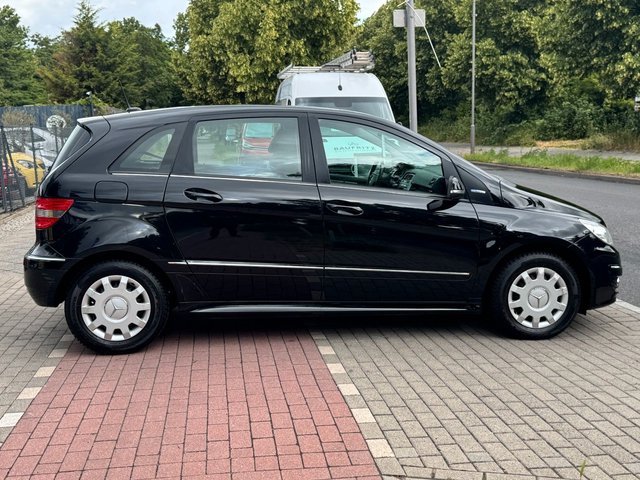 Mercedes-Benz B160*Klima*Allwetter*E-Paket*TÜV NEU* - foto 3