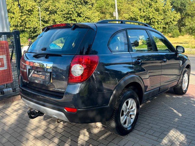 Chevrolet Captiva 2.4 LS 2WD*Nav*Carplay*Klima*AHK*ZR NEU - bilder 5