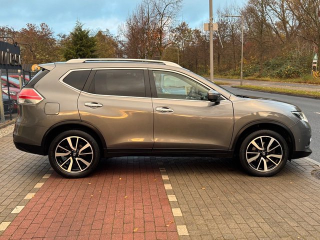 Nissan X-Trail Tekna 1.6*Pano*Leder*360°LED*7xSitzer* - bilder 4