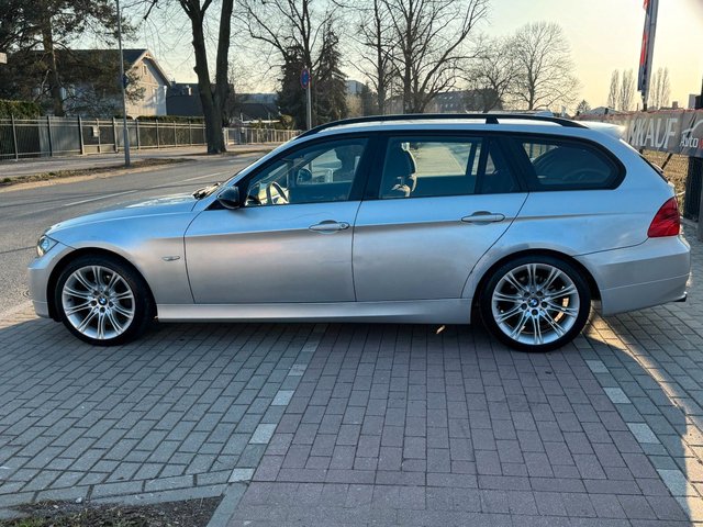 BMW 320d Touring*LED*SHZ*Klima*18"M-Sport*TÜV 1/2027 - bilder 9