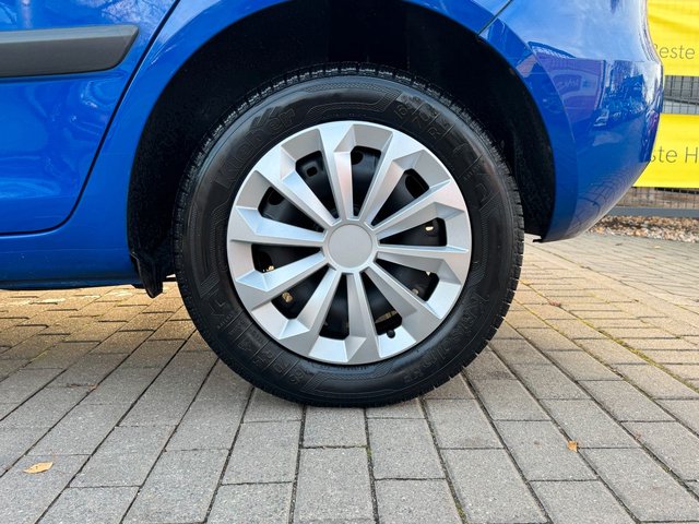 Skoda Fabia Ambiente 1.2*Klima*Tempomat*Sitzheizung* - bilder 9