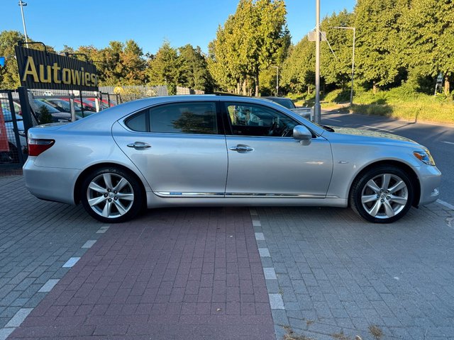 Lexus LS 600h L*President*Aut.*Leder*Alcantara*TV*Voll - foto 4