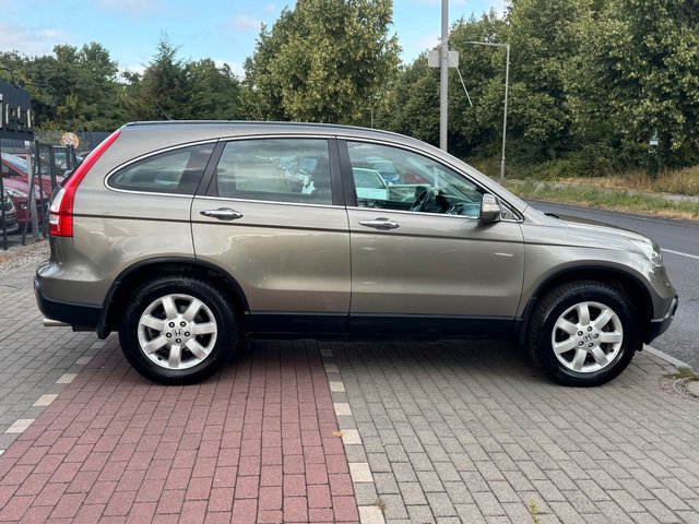 Honda CR-V Elegance 2.0*Aut*4x4*AHK*Temp*SHZ*TÜV NEU - bilder 4