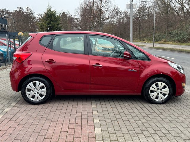 Hyundai ix20 1.4 Comfort*Temp.*Klimaaut.*PDC*2.HD* - foto 4