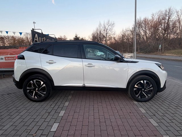 Peugeot 2008 GT*Aut*Nav*FOCAL*LED*AMBIENTE*ACC*DAB*KAM - bilder 4