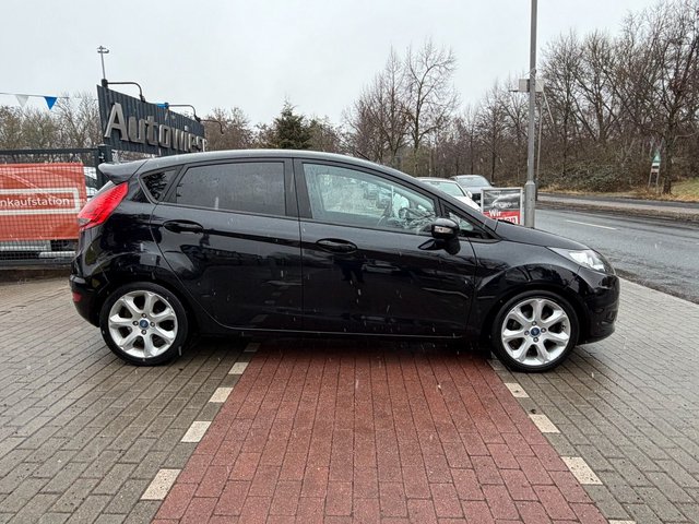 Ford Fiesta Trend 1.25*Klima*Alu*2.HD*TÜV NEU - bilder 3