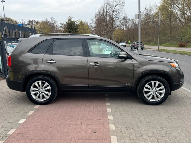 Kia Sorento 2.2CRDi Vision 4WD*Aut*Temp*AHK*Szhz*EU5 - bilder 4