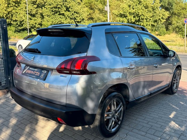 Peugeot 2008 1.2 Style*Klima*Pano*Temp*Szhz*PDC*TÜV NEU* - bilder 4