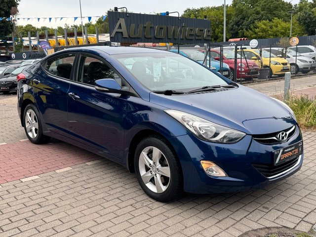 Hyundai Elantra 1.6i*Aut*Klima*Szhz*Temp*Allwetter*Alu - foto 3