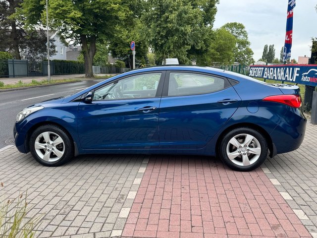 Hyundai Elantra 1.6i*Aut*Klima*Szhz*Temp*Allwetter*Alu - foto 8