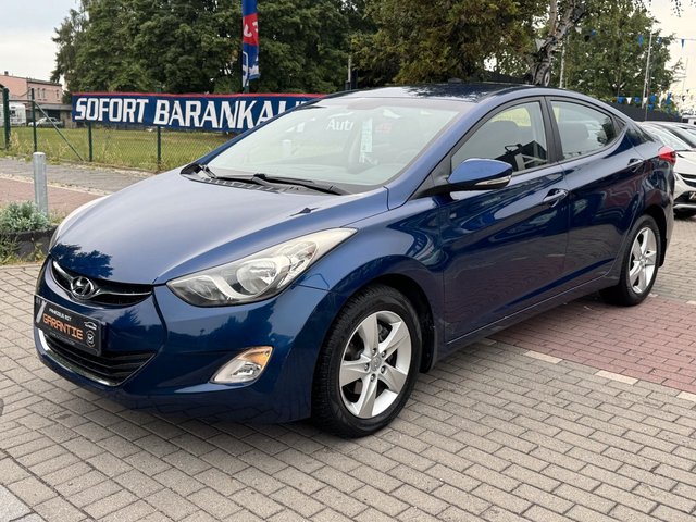 Hyundai Elantra 1.6i*Aut*Klima*Szhz*Temp*Allwetter*Alu - foto 9