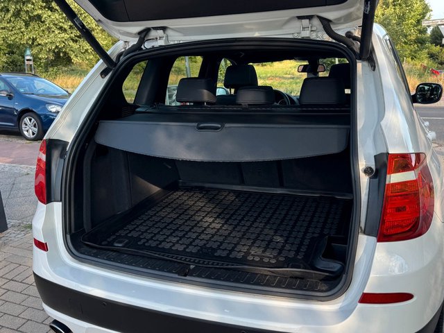 BMW X3 xDrive 20d*Aut*Nav*SHZ*PANO*XEN*LEDER - bilder 6
