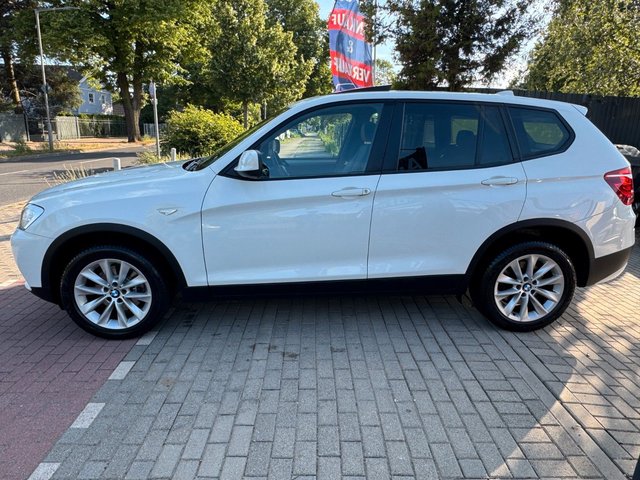 BMW X3 xDrive 20d*Aut*Nav*SHZ*PANO*XEN*LEDER - bilder 9