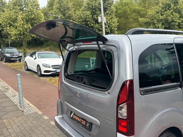 Peugeot Partner Tepee Allure 1.6HDi*Klima*Temp*AHK* - bilder 6