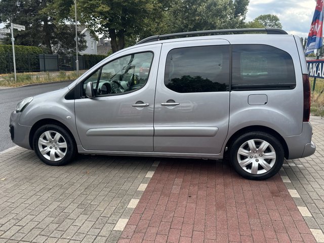 Peugeot Partner Tepee Allure 1.6HDi*Klima*Temp*AHK* - bilder 9
