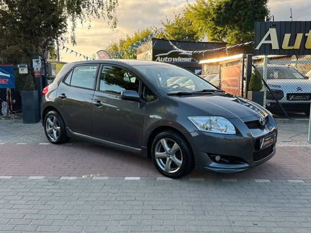 Toyota Auris Executive 1.6*Aut.*Navi*Xenon* Sport - bilder 1