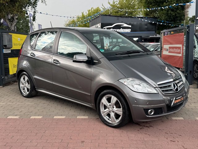 Mercedes-Benz A160*Avantgarde*Aut*Klima*Szhz*Temp*PDC*AHK - foto 1