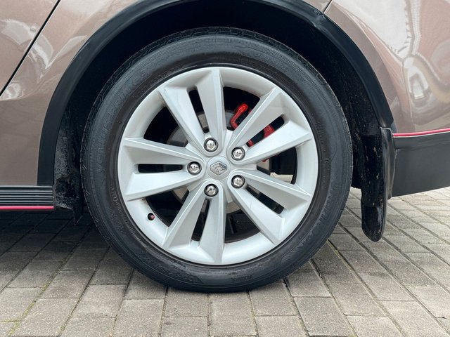 Renault Scenic III Grand Luxe 1.6dCi*Leder*Navi*EU5 - bilder 9