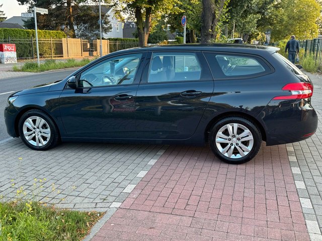 Peugeot 308SW Active 1.2*Klimaautomatik*Temp.*TÜV+ZR NEU - bilder 8