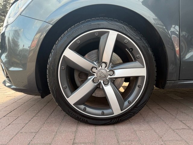 Audi A1 1.4TFSI*Aut.*Xenon*Navi*SHZ*PDC*2.HD*VOLL - bilder 9