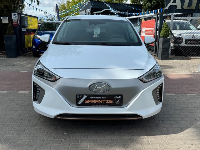 Hyundai IONIQ IONIQ Trend Elektro*Navi*LED*CarPlay*99,7% - bilder 2