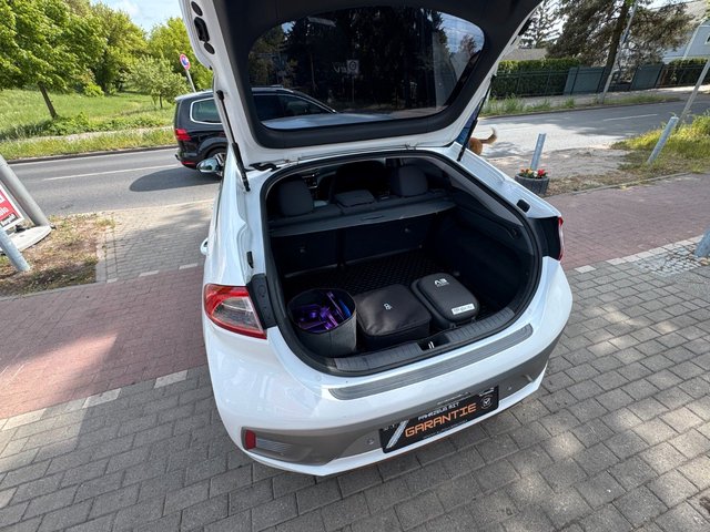 Hyundai IONIQ IONIQ Trend Elektro*Navi*LED*CarPlay*99,7% - bilder 9