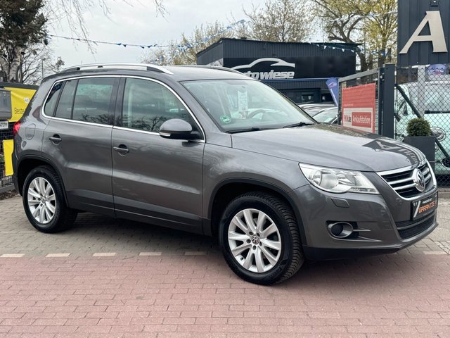 Volkswagen Tiguan 2.0TSI*4Motion*Aut*Nav*Temp*Szhz*AHK - bilder 1