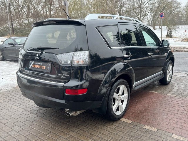 Mitsubishi Outlander 2.4 Intense*4x4*Aut*Leder*Temp*Szhz* - bilder 5