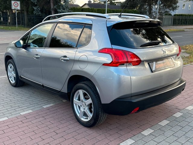 Peugeot 2008 Active Klima*PDC*Temp*Szhz*Allwetter - bilder 7