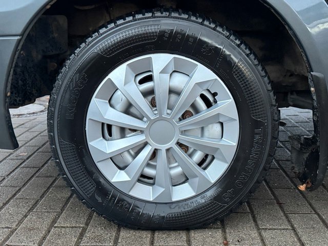 Ford Transit Euroline/Nugget*Webasto*Bett*Klima*AHK* - bilder 10