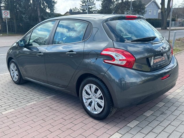 Peugeot 208 Active 1.2*Klima*Tempomat*Navi*Kamera*TÜVNEU - bilder 9