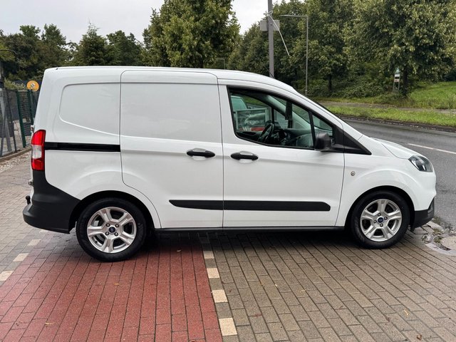Ford Transit Courier Trend Kasten*Klima*Kamera*AHK* - foto 4