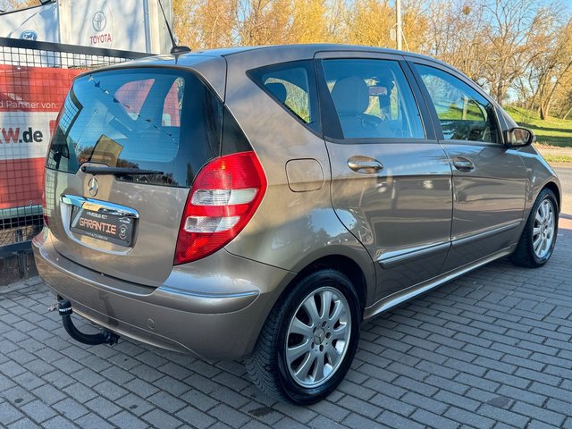 Mercedes-Benz A200*Automatik*Sitzheizung*Klima*Allwetter*AHK - bilder 5