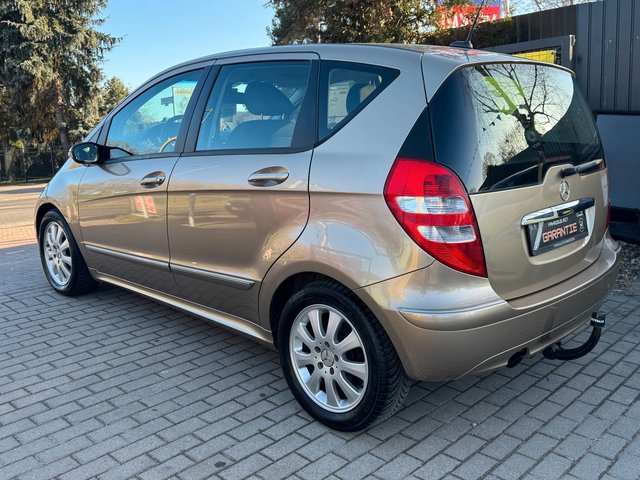 Mercedes-Benz A200*Automatik*Sitzheizung*Klima*Allwetter*AHK - bilder 8