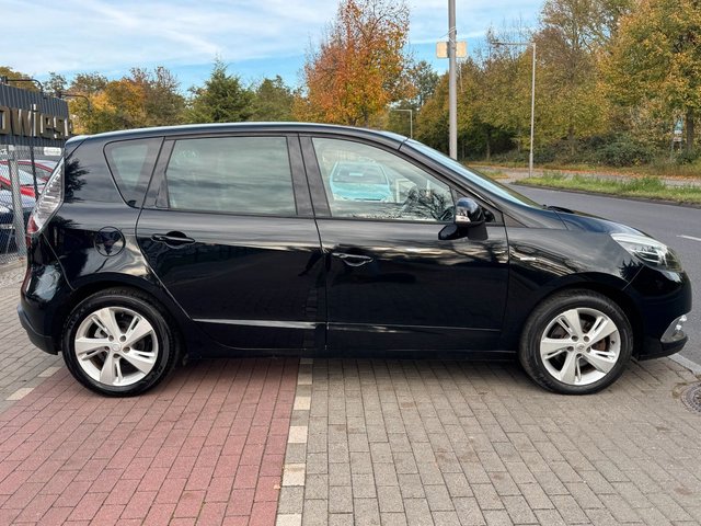 Renault Scenic III BOSE 1.5dCi*Aut.*Temp*PDC*2.Hd*ZR NEU - foto 4