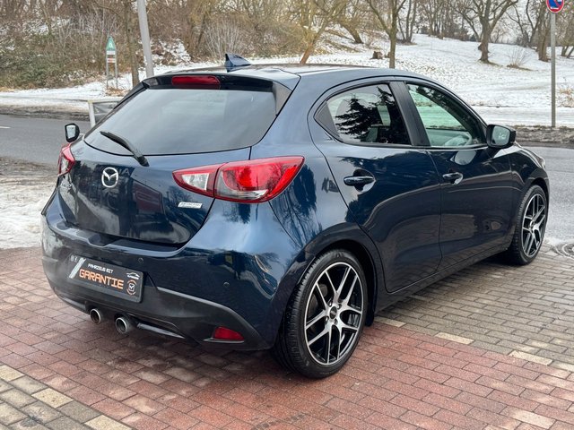 Mazda 2 1.5 Kizoku*Klima*Temp*AGA*Szhz*Kamera*PDC* - bilder 7