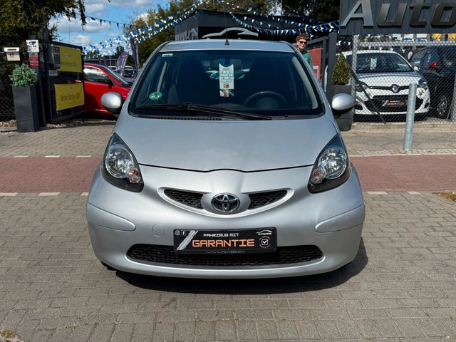 Toyota Aygo 1.0 Cool Klima*Allwetter*E-Paket*TÜV NEU* - bilder 2
